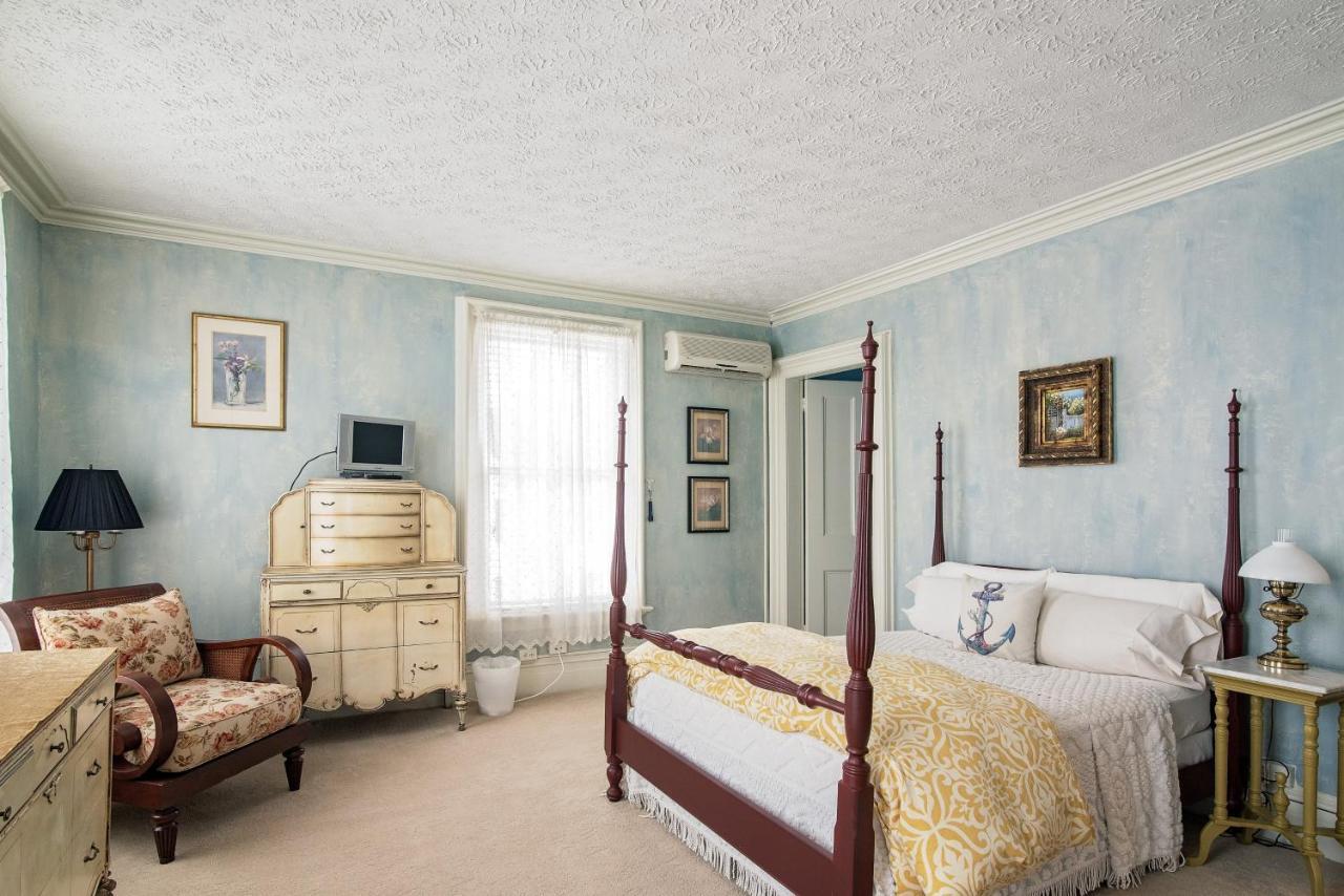 Captain Stannard House Bed And Breakfast Country Inn Westbrook Exterior foto